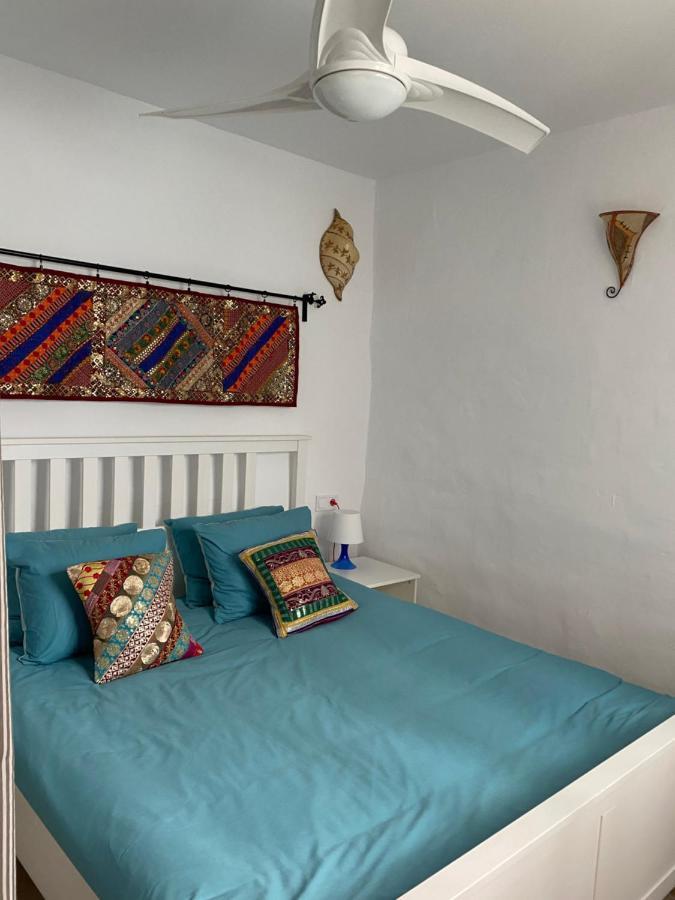 Cheerful One Bedroom Townhouse With Patio Archez Bagian luar foto